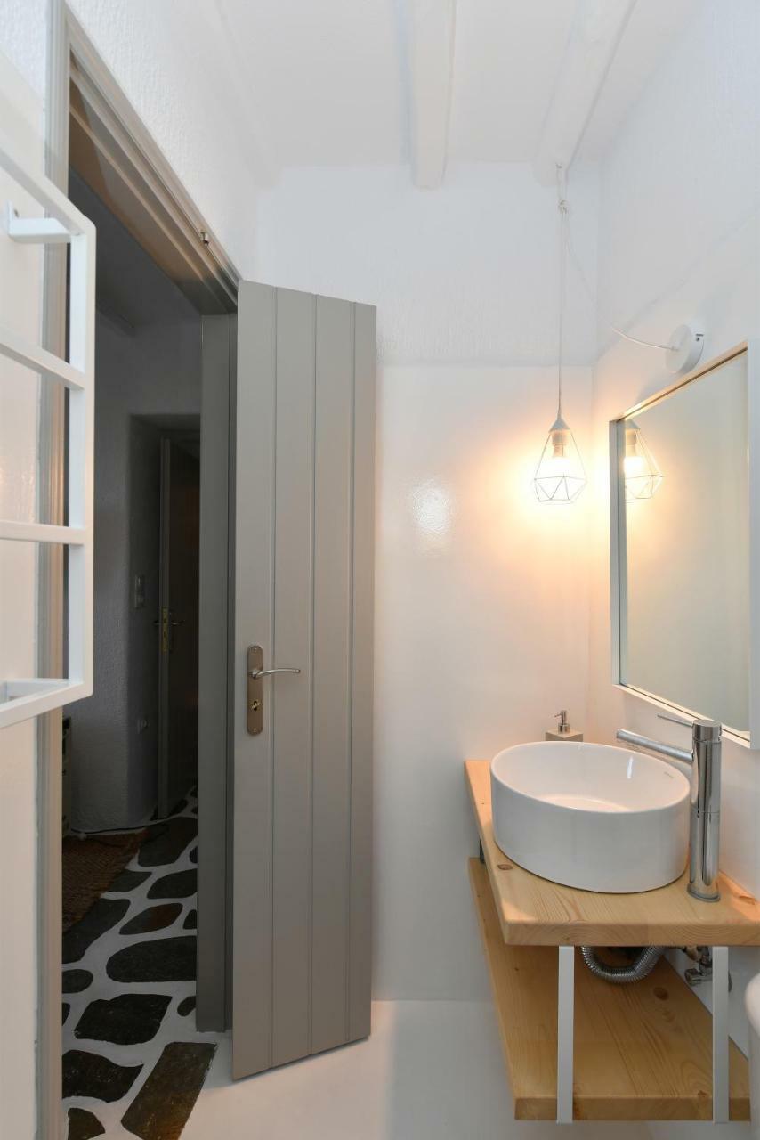 Santa Flora 3 Bedroom House A ParikiaaS Edge Парос Экстерьер фото